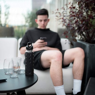 RevoMax  473ml /16oz Twist-free Borosilicate Glass Water Bottle Direct Drinking Cup With Silicone Anti-slip Sleeve